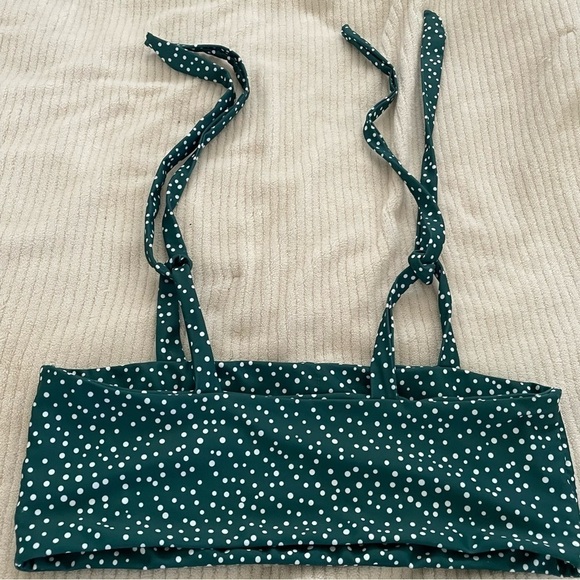 High Waisted Bikini Size M Polka Dots Green & White Stretchy Great Condition - Picture 8 of 10